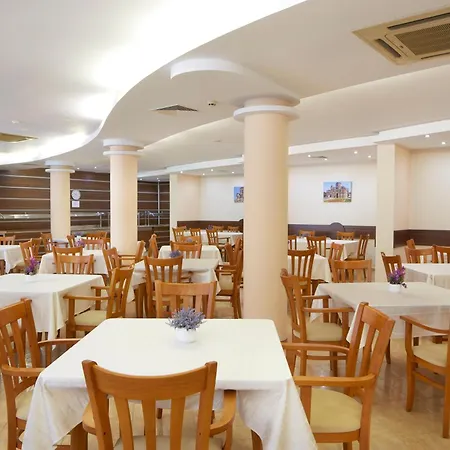 Hotel Opal