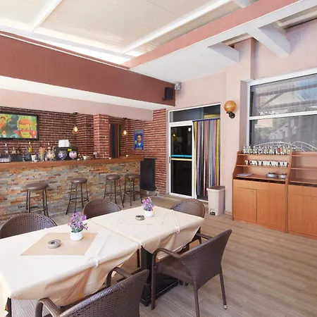 Opal Hotel Sluneční pobřeží