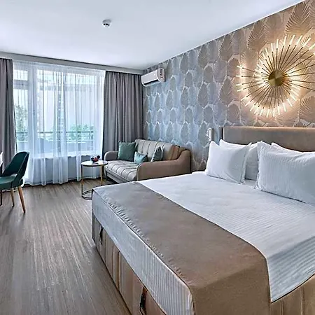 Boutique Opal Ultra 4* Sunny Beach