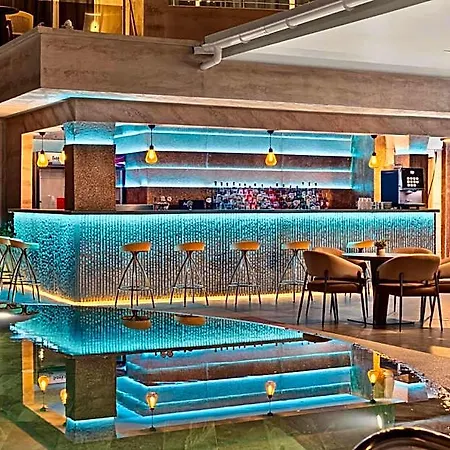 Boutique Opal Ultra Hotel 4*