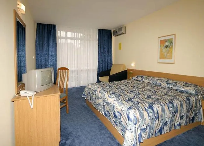 Ξενοδοχείο Opal 3*